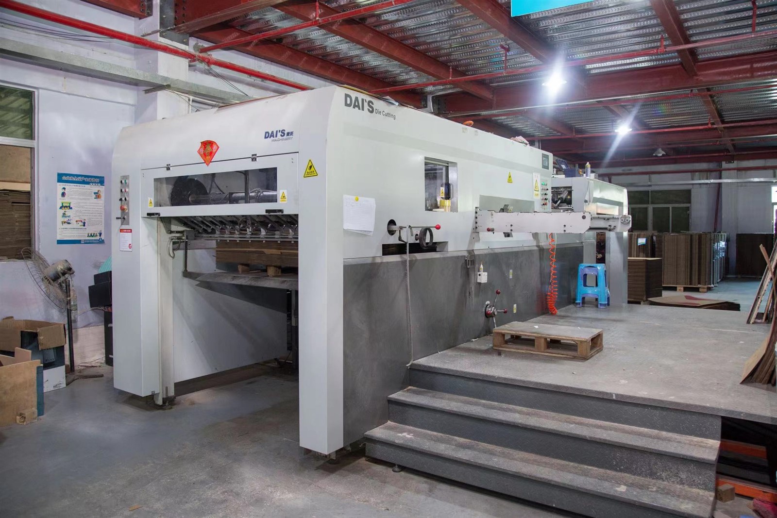 Auto Die Cutting Machine Auto Die Cutting Machine